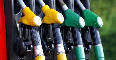 Tutto quello che c'è da sapere su come viene stabilito i prezzo del carburante in Italia